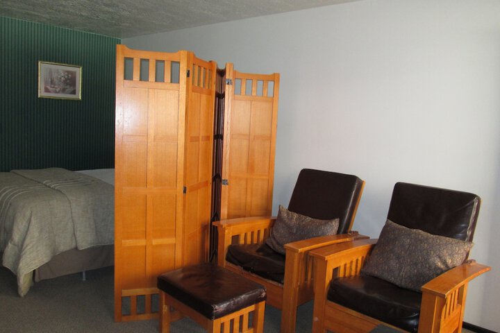 Room 16 of 23