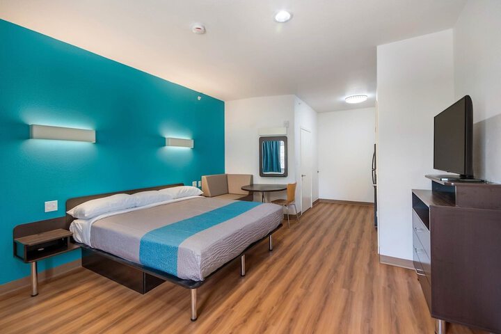 Motel 6 Channelview TX