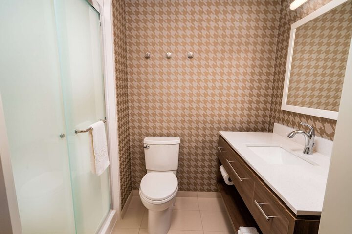 Home2 Suites by Hilton Bakersfield