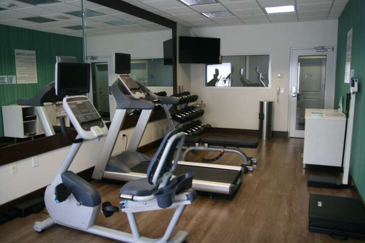 Holiday Inn Express Hotel & Suites Clute - Lake Jackson by IHG