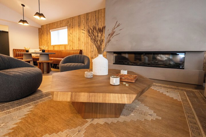 Hotel Interior 42 of 172
