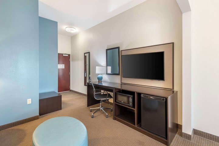 Room 21 of 42