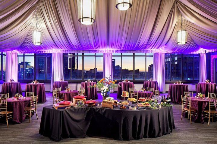 Ballroom/Hall 58 of 64