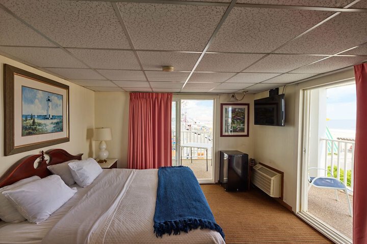 Room 26 of 34