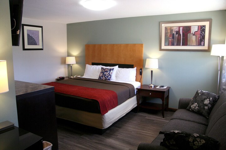 South T Motel
