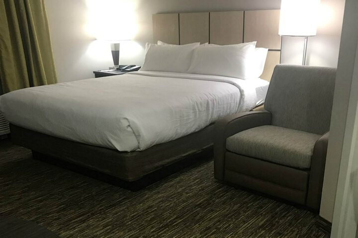 Candlewood Suites Kansas City - Independence by IHG