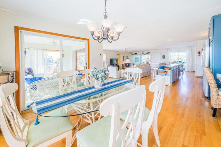 A Summer Place - Duck Sanderling, Ocean View, 50 Yards to Beach, Community Pool