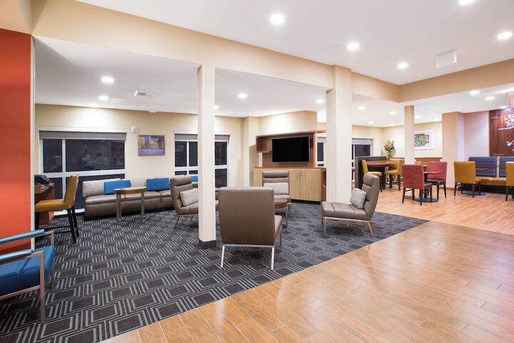 Hotel Interior 16 of 70