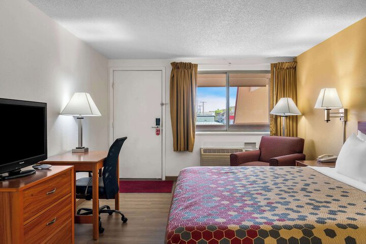 Room 22 of 46