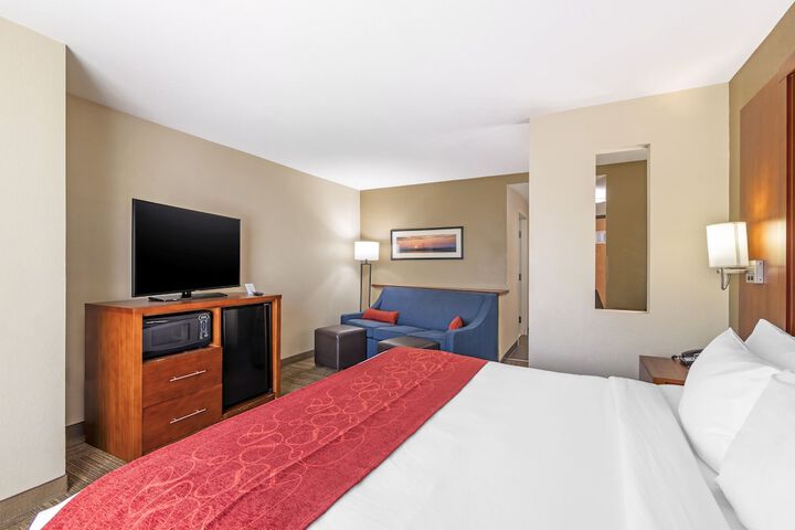 Room 10 of 29