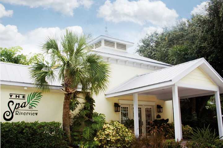 The Riverview Hotel