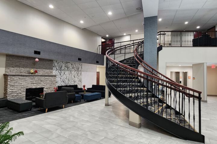 La Quinta Inn & Suites by Wyndham Lake George