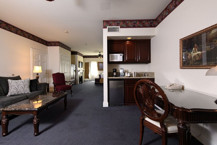 Room 26 of 118