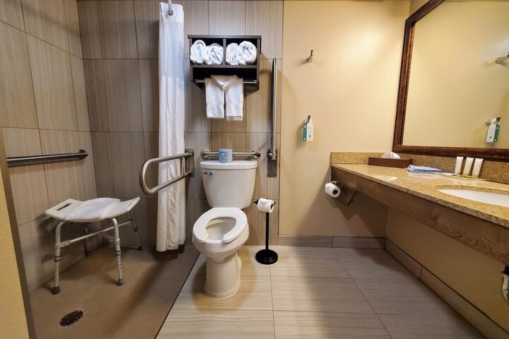 AmericInn by Wyndham Watertown