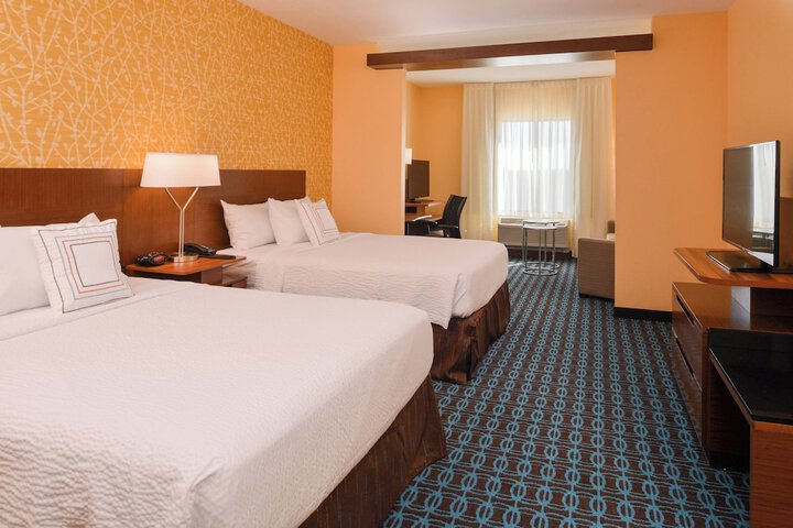 Room 14 of 25