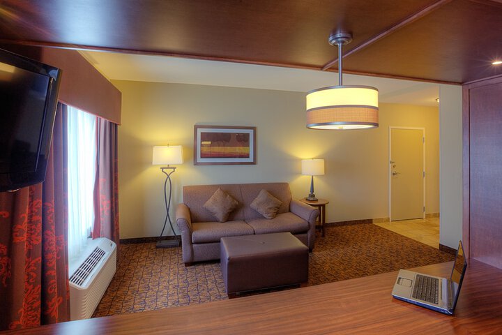 Room 17 of 45