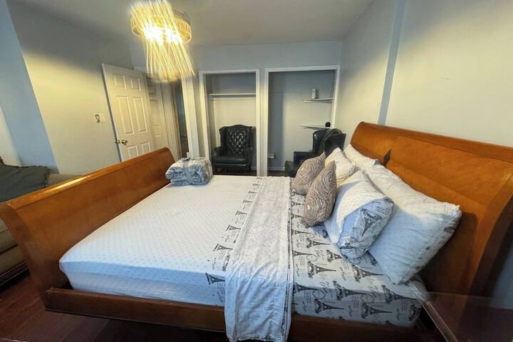 Huge 3 Bedrooms Apt 15 Minutes to NY City