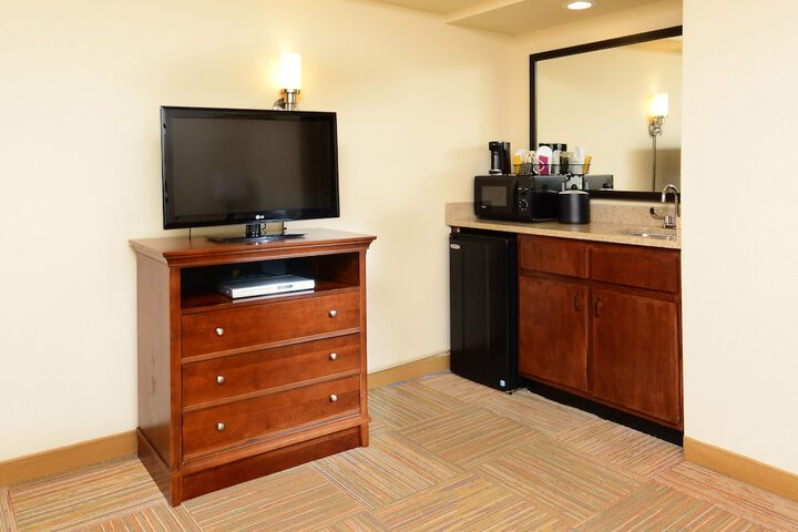 Room 13 of 55