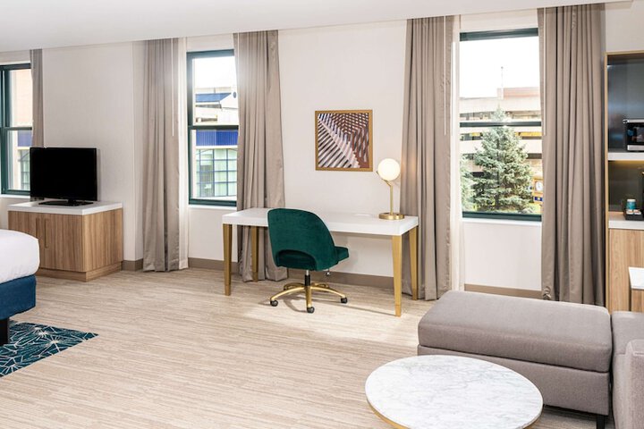 Hilton Garden Inn Flint Downtown