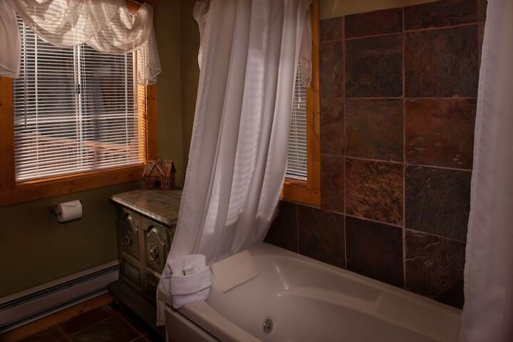 Room 14 of 47