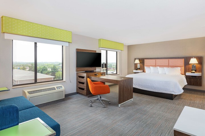 Room 19 of 35