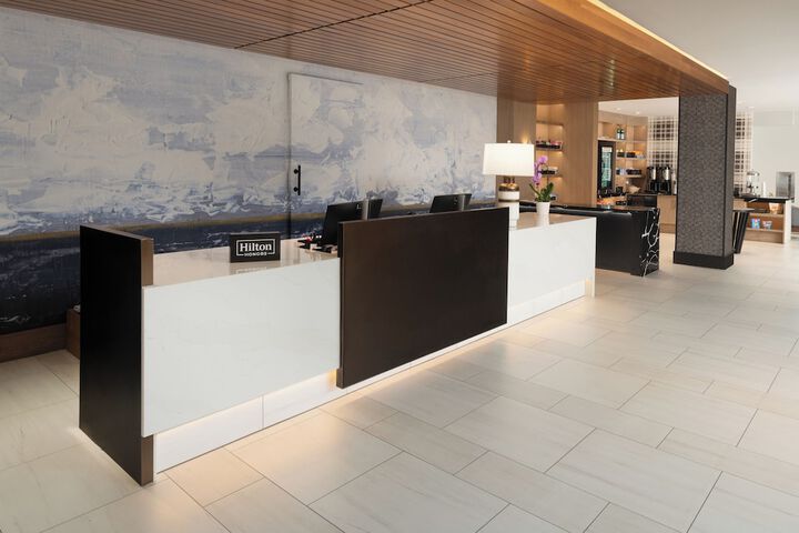DoubleTree by Hilton Providence Airport Warwick