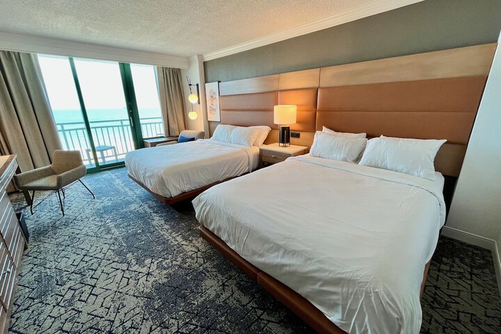 Room 109 of 152