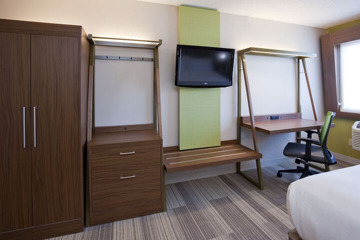 Room 20 of 36