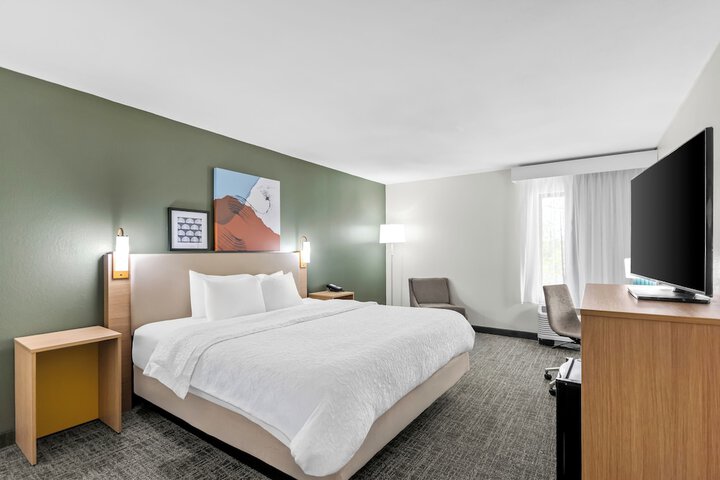 Spark by Hilton Bardstown