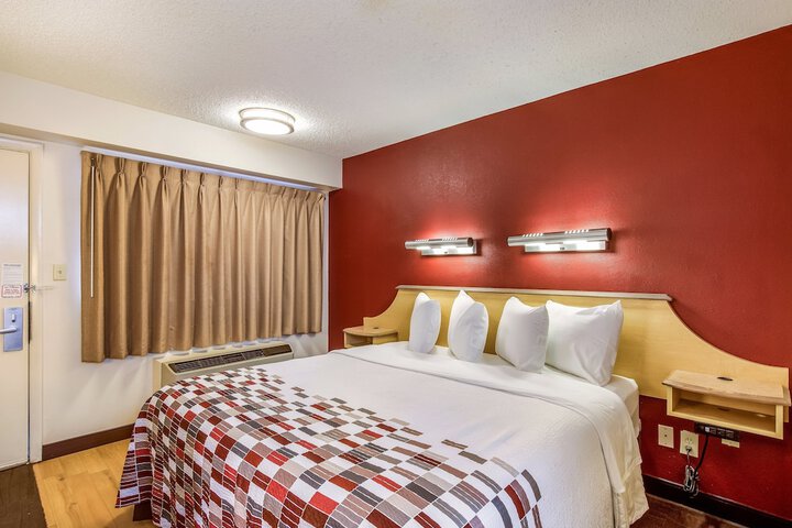 Red Roof Inn Detroit - Plymouth / Canton