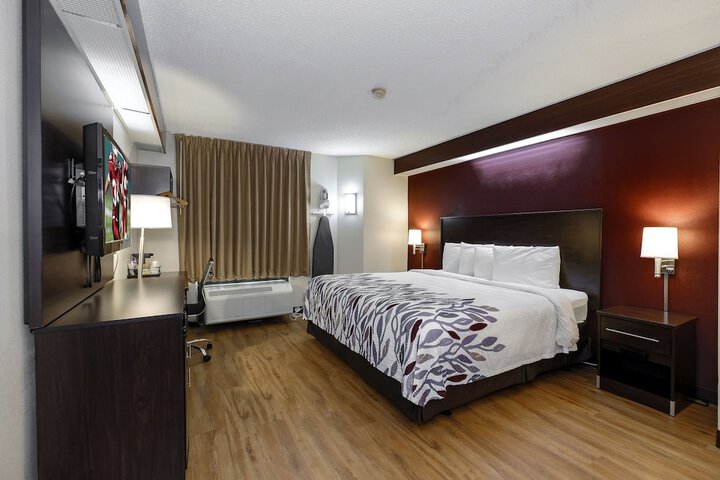 Room 13 of 29