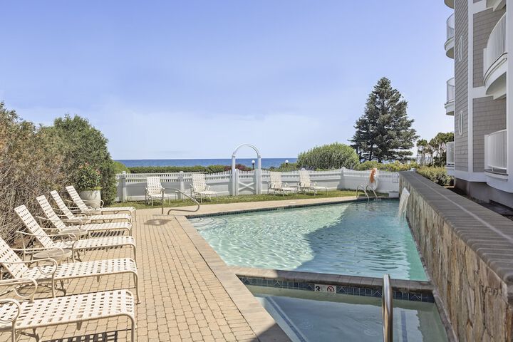 Anchorage Inn and Resort