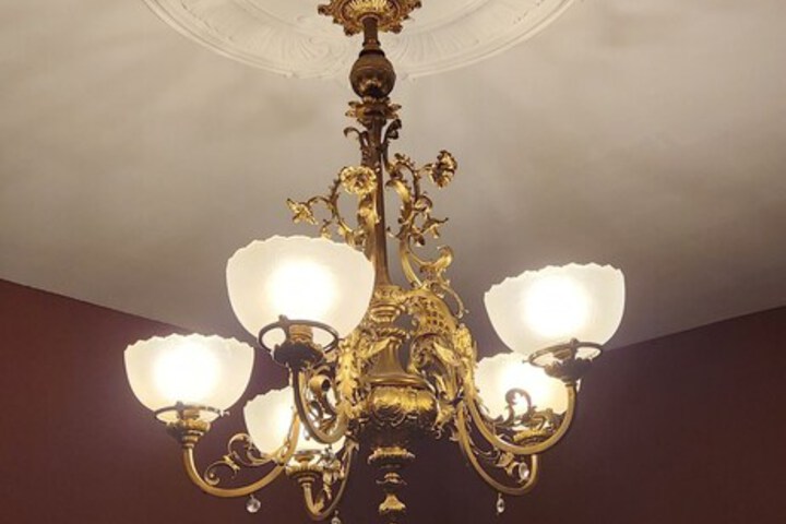 Oaklawn Inn LLC