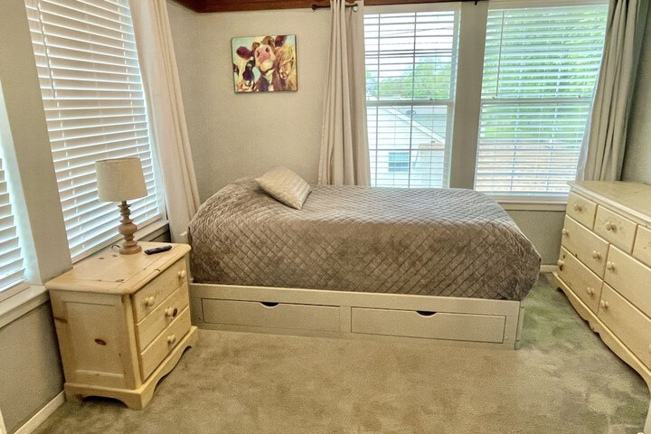 Room 21 of 26