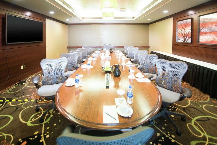 Embassy Suites by Hilton Fayetteville Fort Bragg
