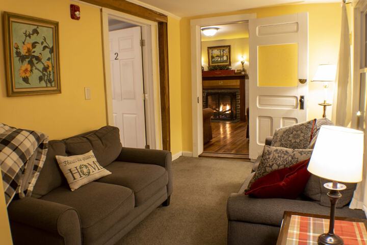 Room 9 of 38