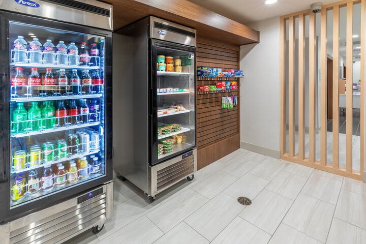 Holiday Inn Express & Suites Stafford NW - Sugar Land by IHG
