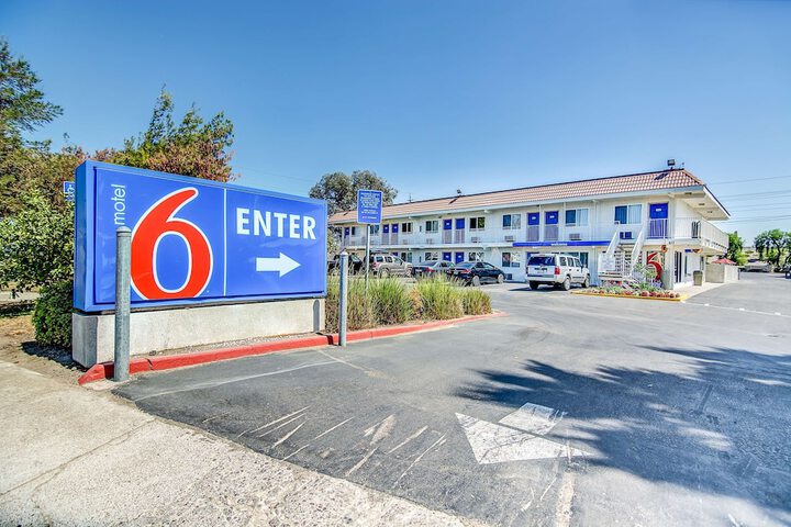 Hotel 3 of 32