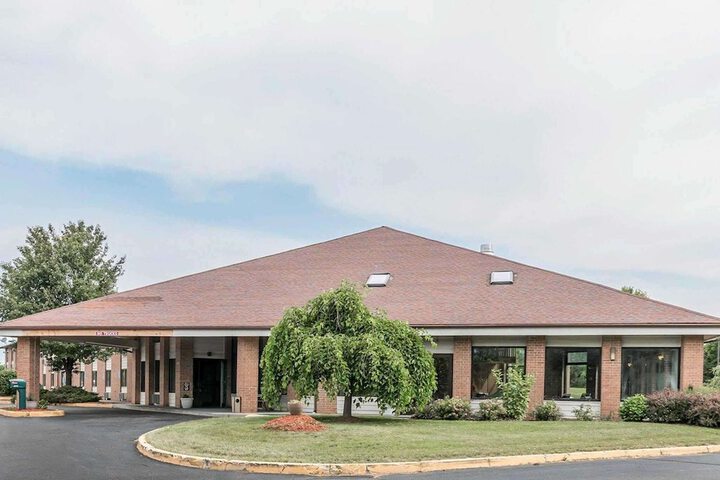 Quality Inn Grand Rapids North