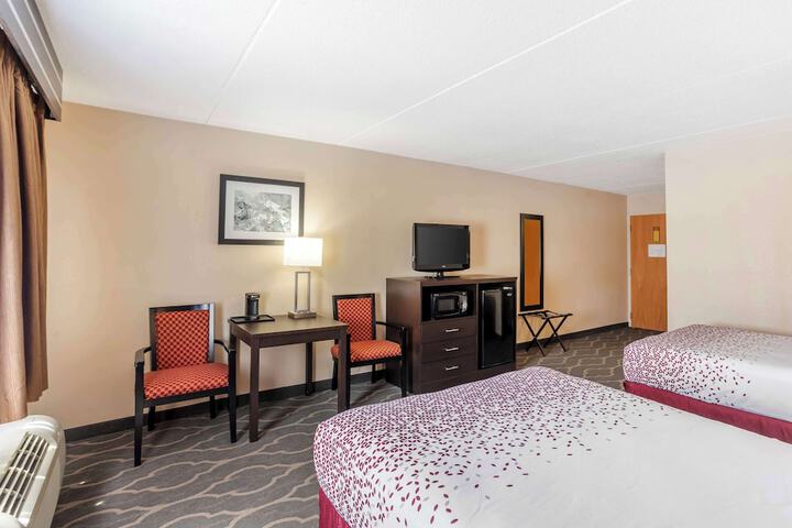 Room 16 of 61