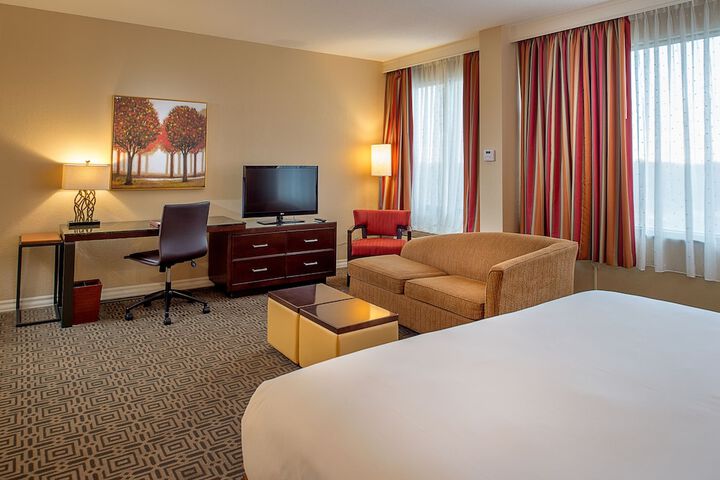 DoubleTree by Hilton Hotel St. Louis - Chesterfield
