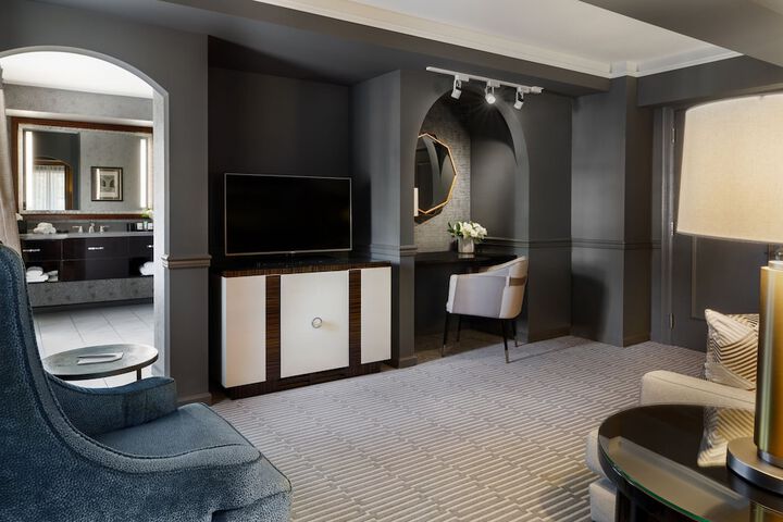 Room 45 of 79