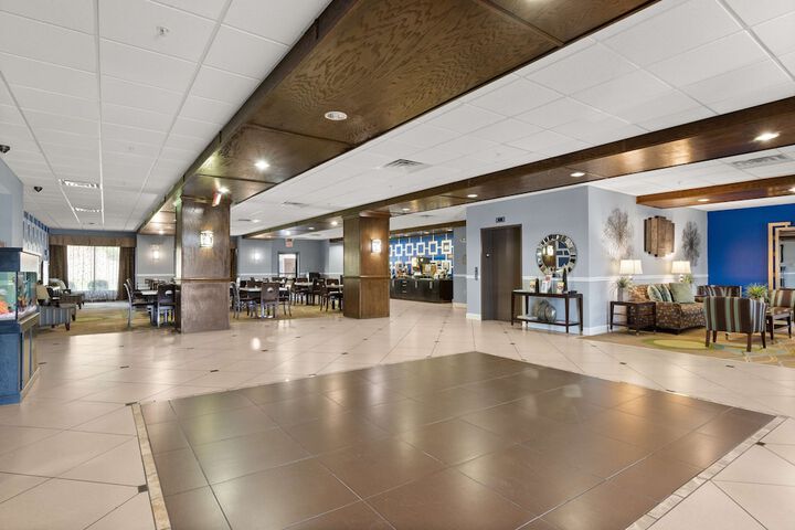 Hotel Interior 5 of 24