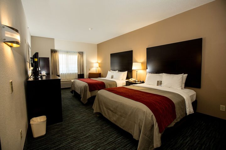 Room 18 of 43