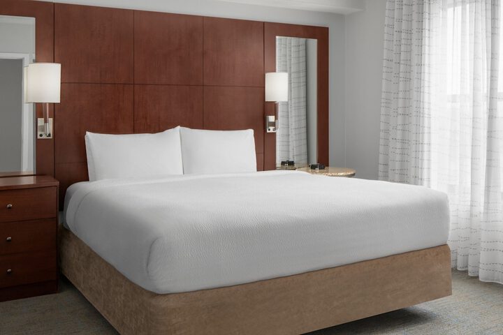 Room 26 of 46