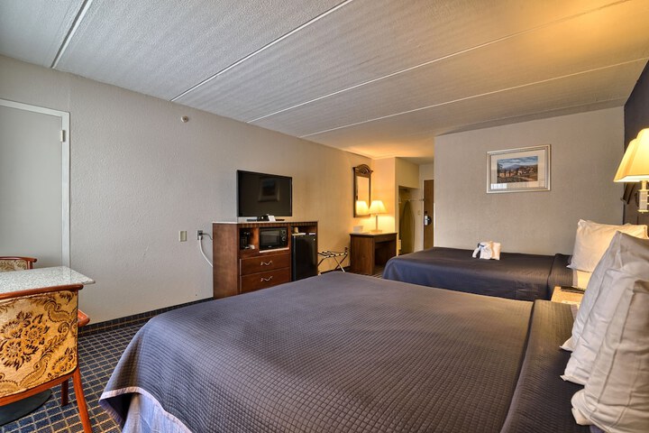Room 31 of 34
