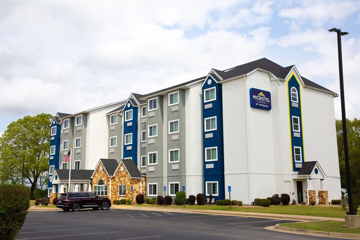 Microtel Inn & Suites by Wyndham Searcy
