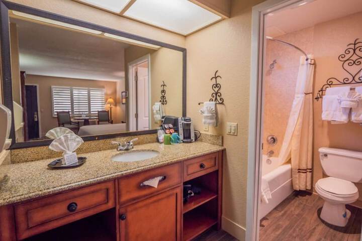 Casa Ojai Inn