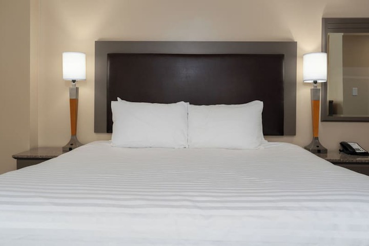 Prestige Oceanview Hotel Prince Rupert