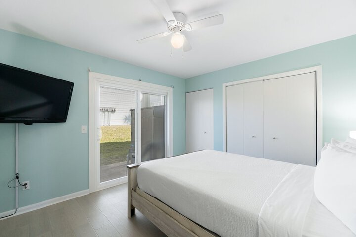 Room 107 of 145